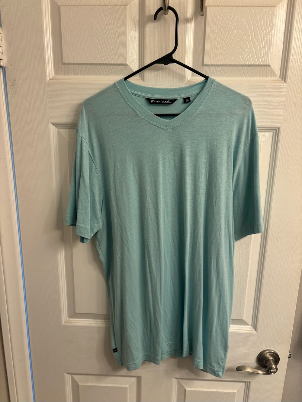 Travis Mathew Men’s Light Aqua V-Neck Short Sleeve Tee